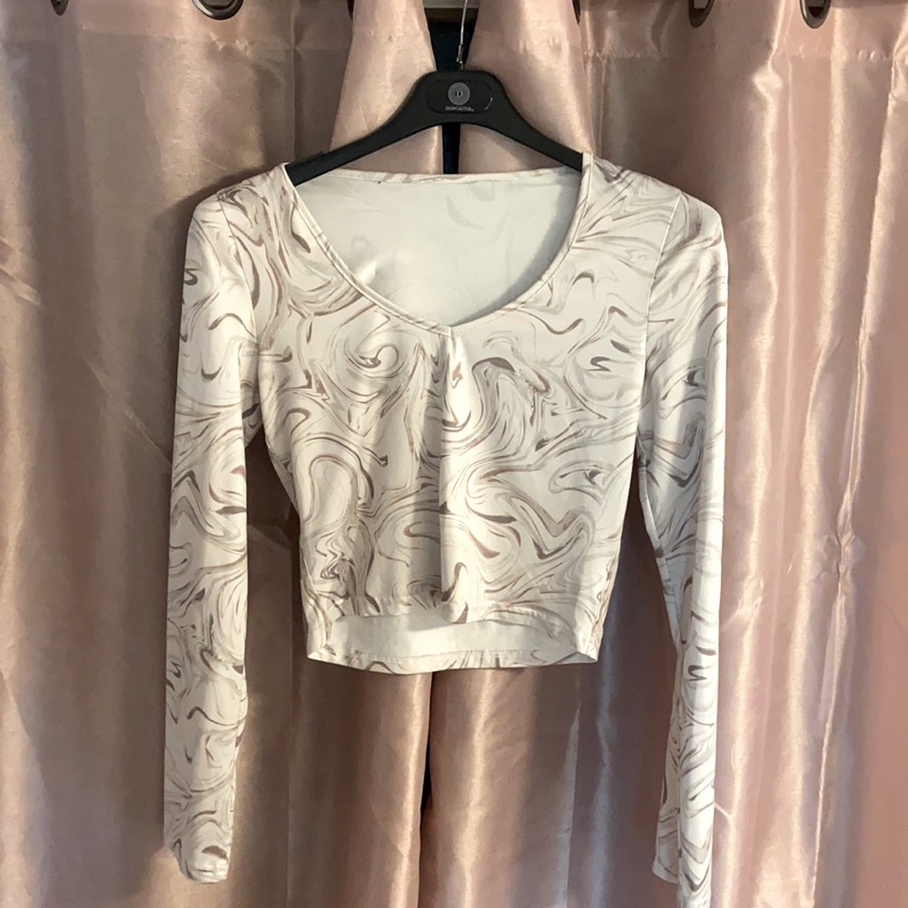 Cute Silk long sleeve top (size small)